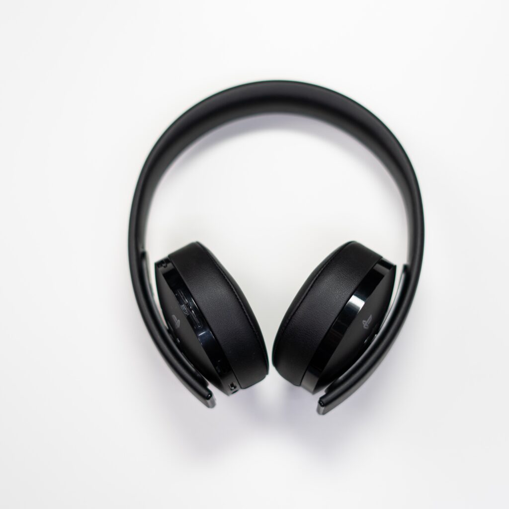 Best Bluetooth Wireless Earphones & Headphones Under $500